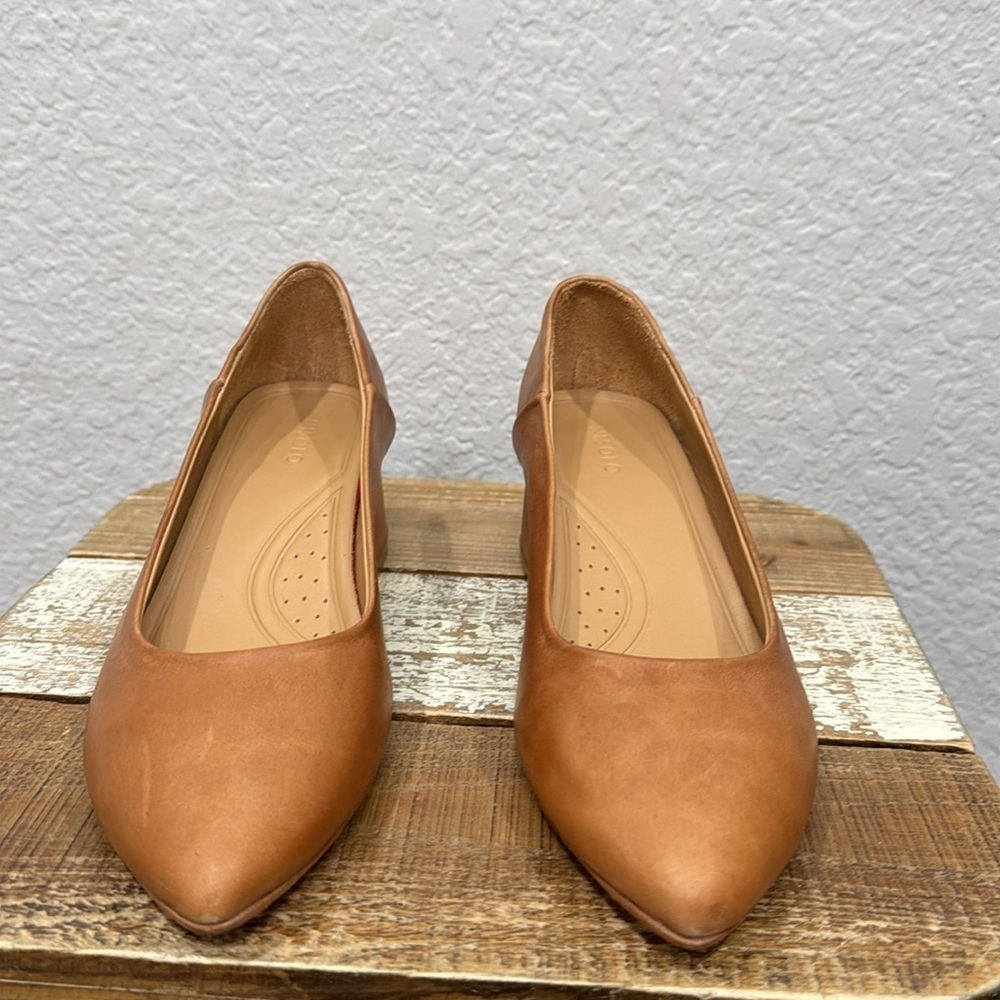 Nisolo Fiorela Go To Leather Mid Heel Caramel Size 9.5 - Picture 3 of 9